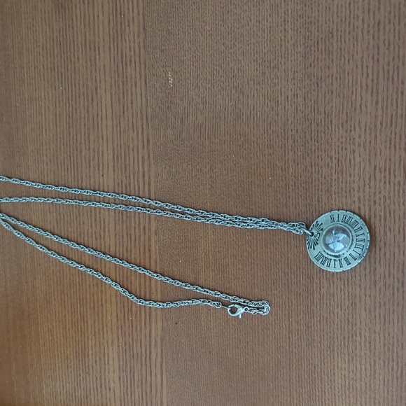 Crystal Ball Pendant - Picture 2 of 4